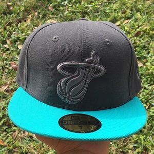 NEW!!! Miami Heat Size 7